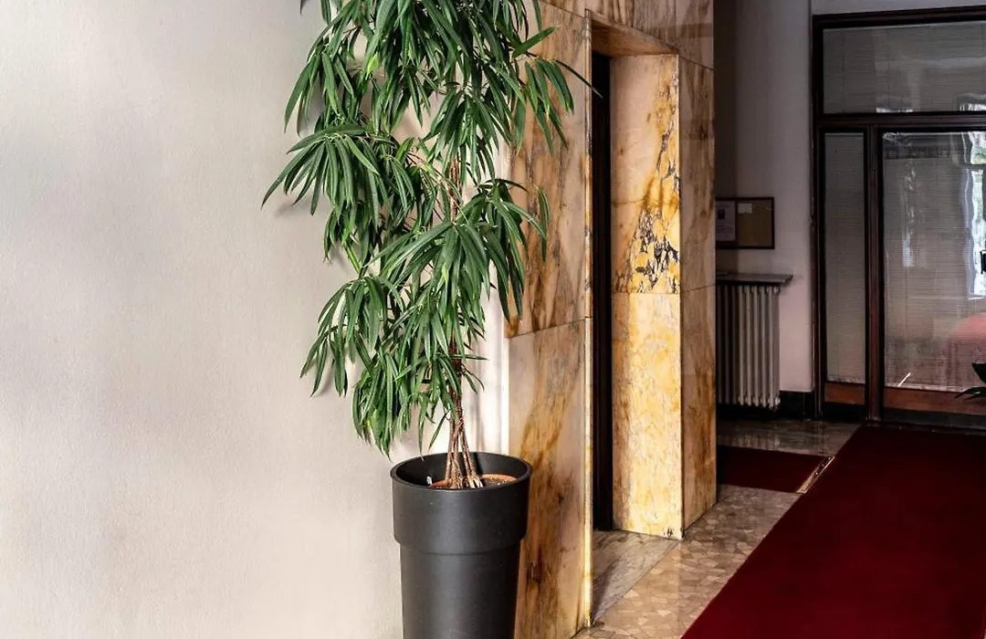 Dream Suites Milano Dateo-1
